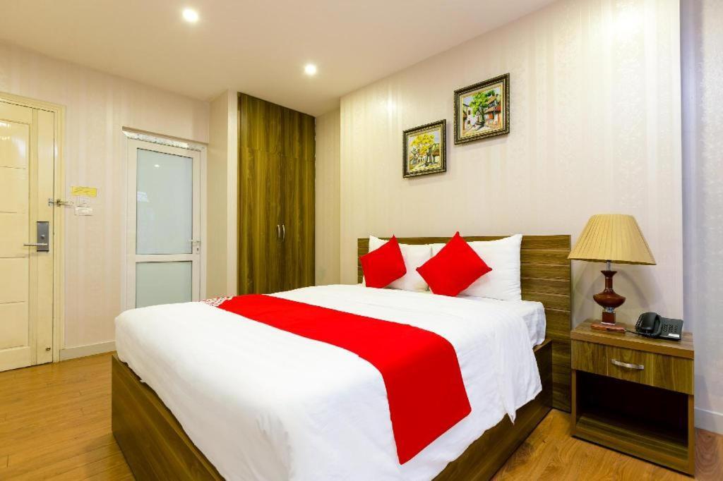 New Amely Hotel Ханой Экстерьер фото