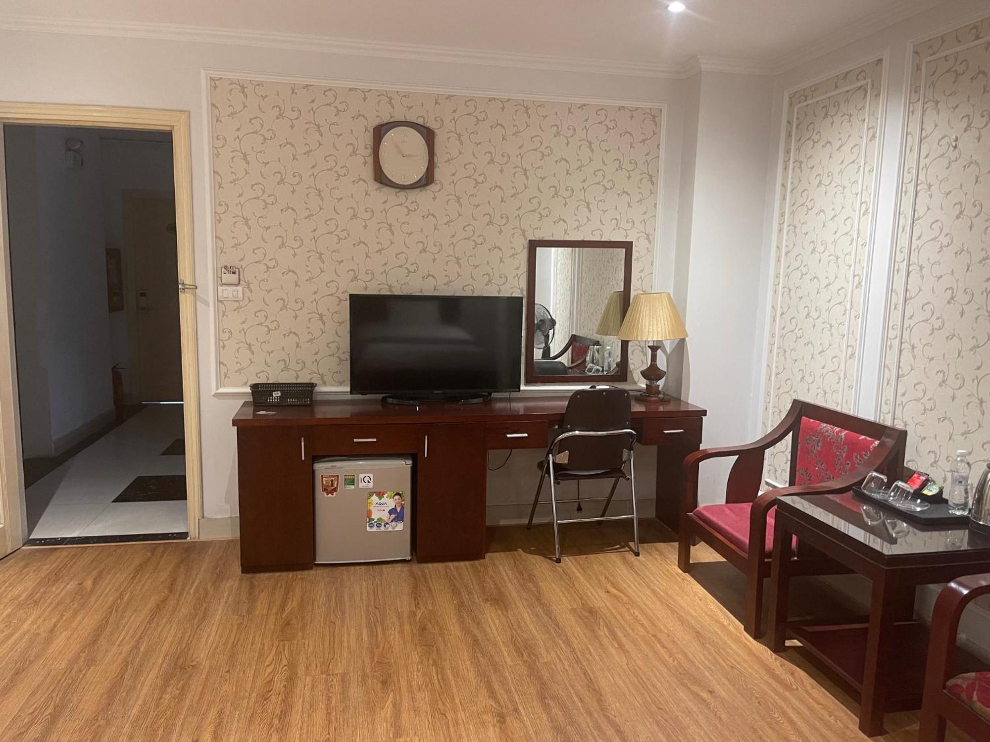 New Amely Hotel Ханой Экстерьер фото